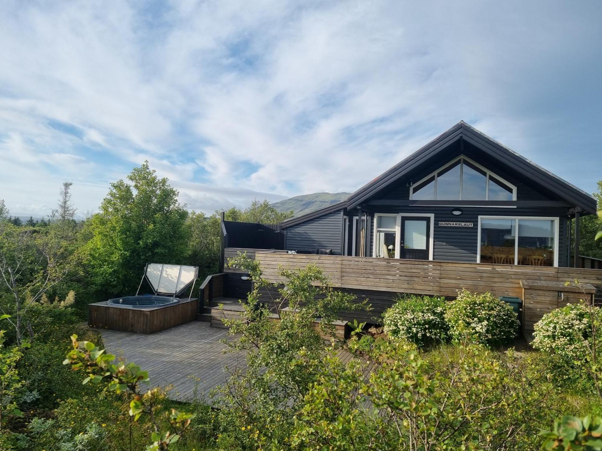 Local Cottage With Amazing View Selfoss Esterno foto